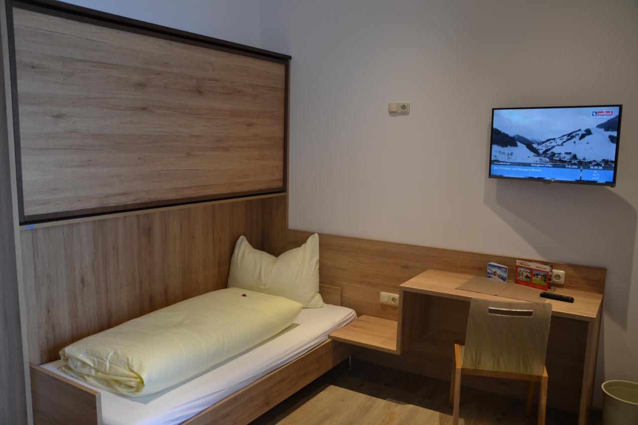 Jugendpension Muellauerhof Saalbach-Hinterglemm Luaran gambar